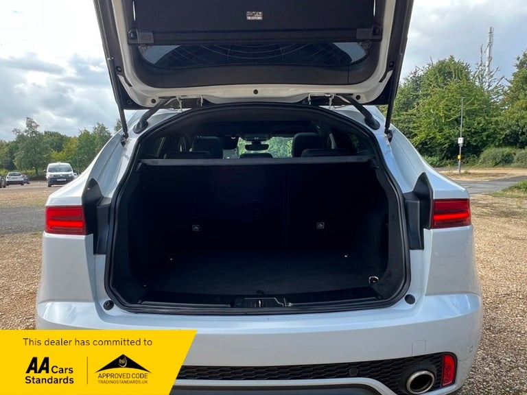 Jaguar E-PACE R-DYNAMIC S AUTOMATIC