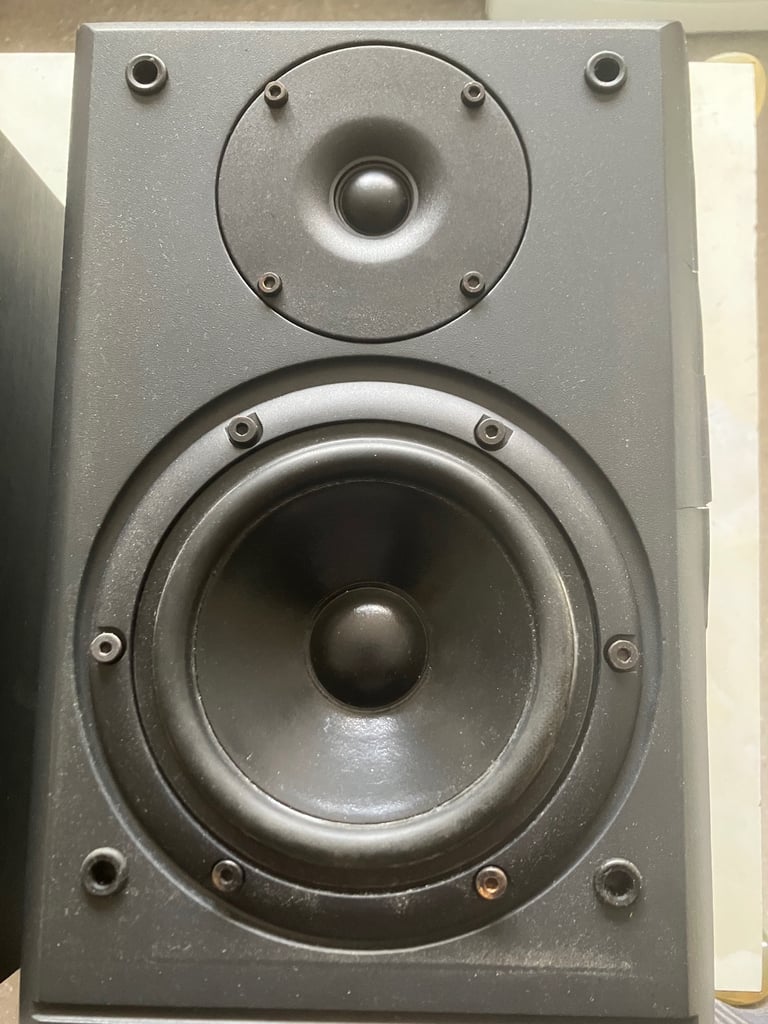 JPW ML 510 2 Way Bookshelf Loudspeakers