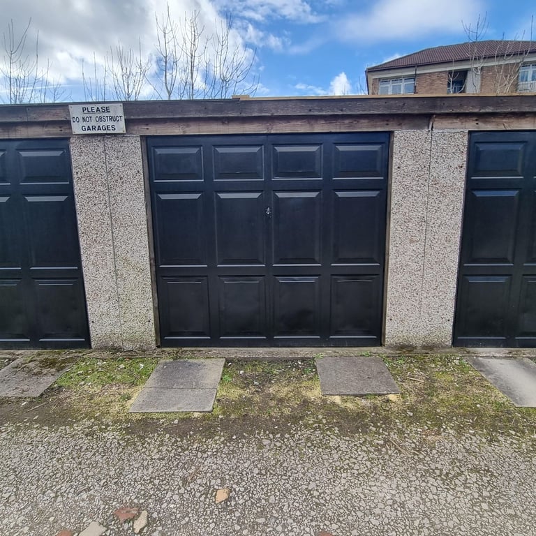 Lock Up Garage to Rent in Altrincham