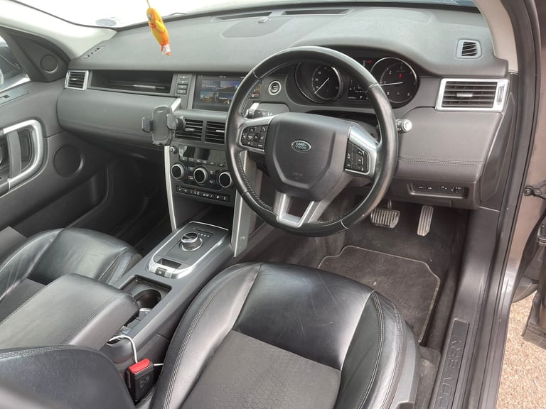 2016 Land Rover Discovery Sport 2.0 TD4 180 SE Tech 5dr Auto ESTATE Diesel Automatic