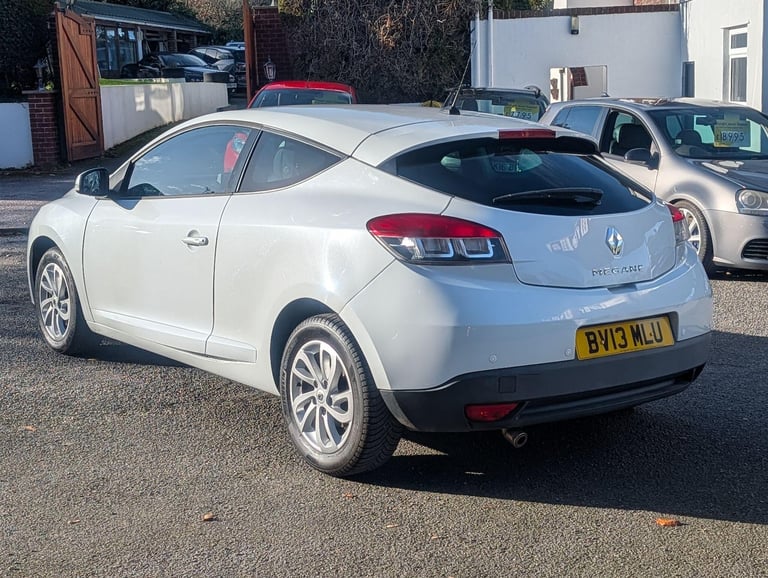 2013 Renault Megane 1.5 dCi Dynamique TomTom Euro 5 3dr COUPE Diesel Manual