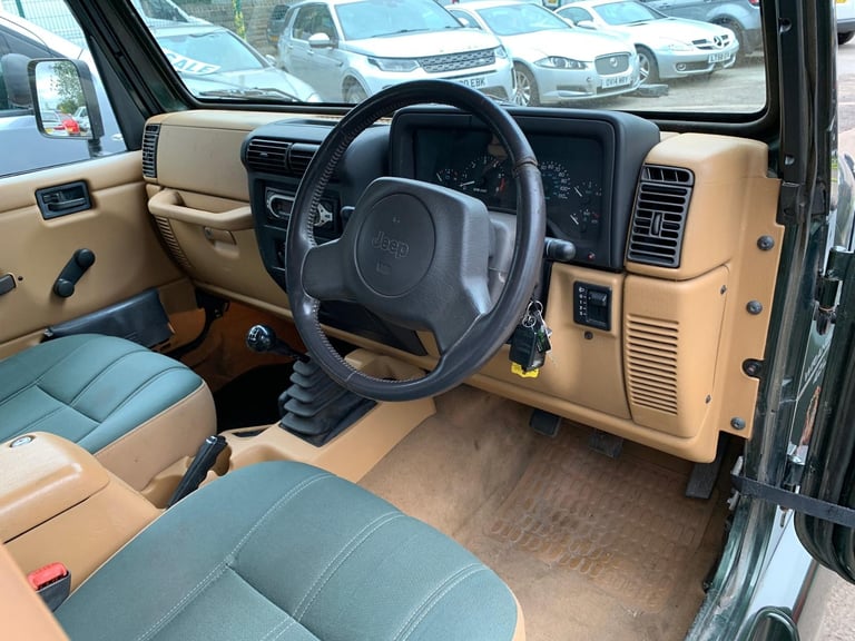 1997 RHD Jeep Wrangler 4.0L SAHARA TJ SERIES 5-SP MANUAL (LOW MLS) CLASSIC CAR 