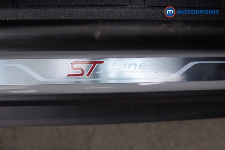 2024 Ford Kuga 2.5 PHEV Graphite Tech Edition 5dr CVT HATCHBACK PETROL/ELECTRIC Automatic