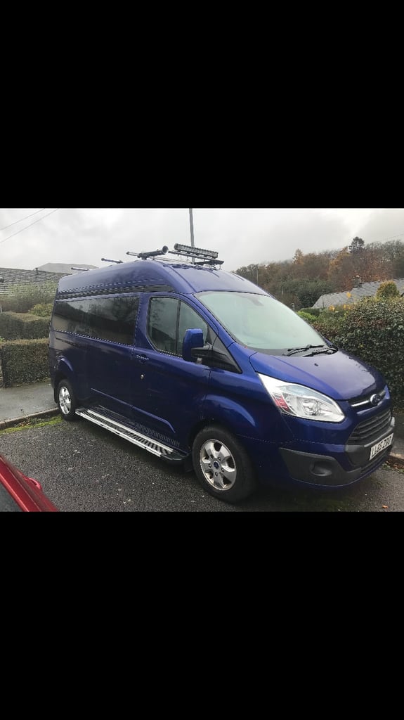 Transit Custom. 2016.