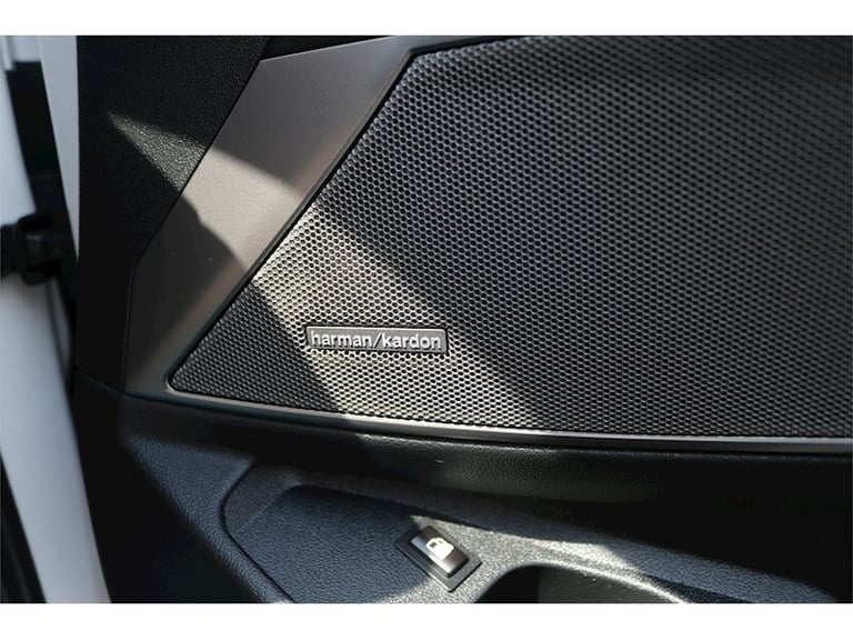 2020 BMW 3 Series 330e M Sport Saloon HYBRID Automatic