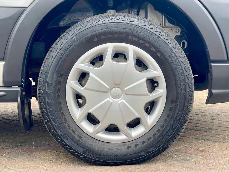 Ford TRANSIT 410 410 TDCI 125 L3H2 TREND 15 SEAT MINIBUS LWB MEDIUM ROOF RWD