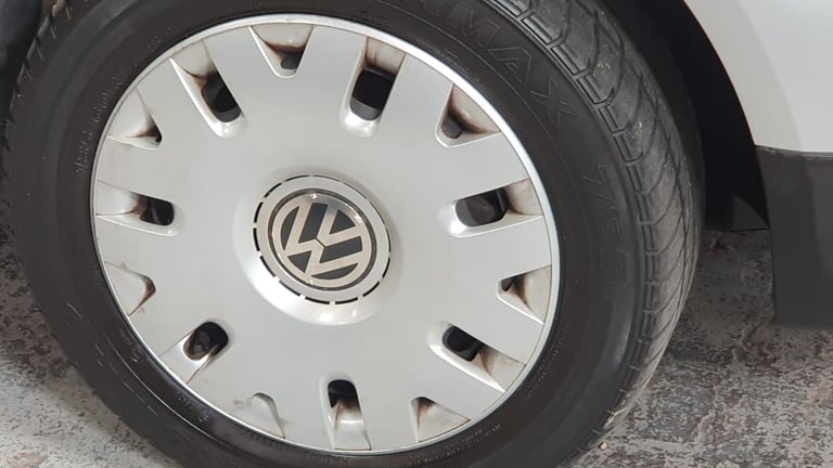 Volkswagen Fox 1.2 * GENUINE 32,000 MILES* FULL V/W S/HISTORY * 1 OWNER FROM NEW