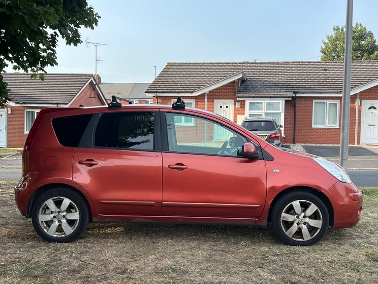 2008 Nissan Note 1.6 Tekna 5dr Auto MPV Petrol Automatic