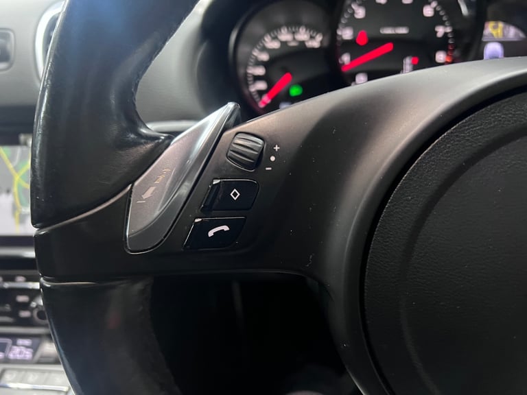 2015 Porsche Boxster 2.7 2dr PDK CONVERTIBLE Petrol Manual