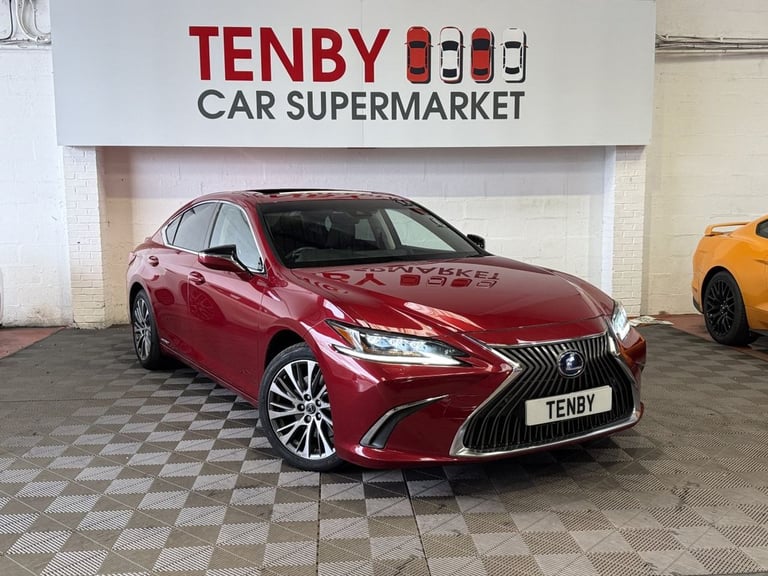 image for 2019 Lexus ES 2.5 300h Saloon 4dr Petrol Hybrid E-CVT Euro 6 (s/s) (218 ps) Saloon PETROL/ELECTRI...