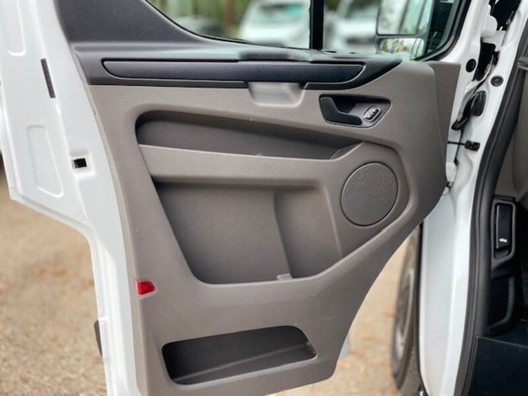 2023 Ford Transit Custom 300 EcoBlue Leader Panel Van Diesel Manual