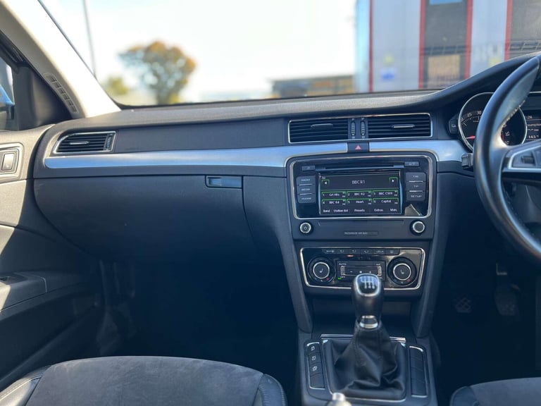 2014 Skoda Superb 1.6 TDI SE GreenLine III Estate 5dr Diesel Manual Euro 5 (s/s) (105 ps) Estate ...