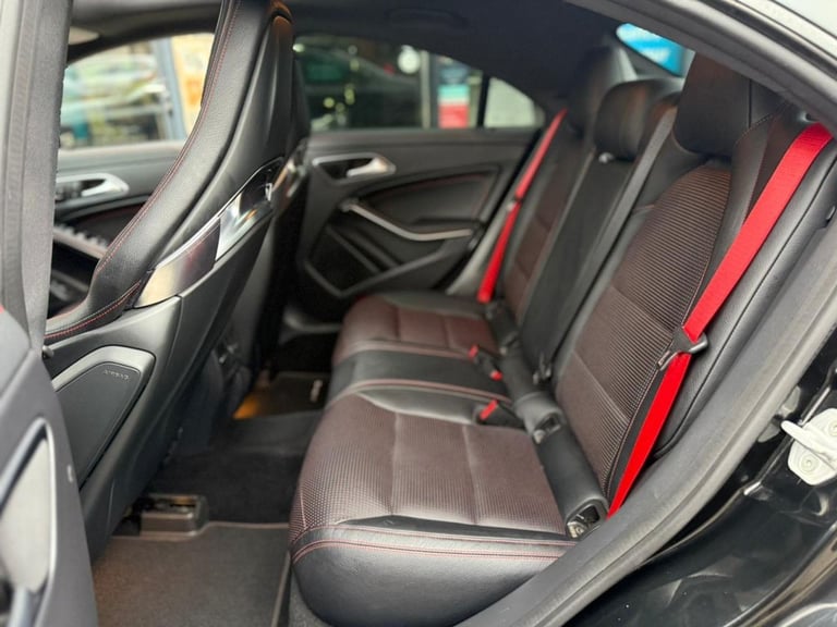 2014 Mercedes-Benz CLA 2.0 CLA45 AMG Coupe 4dr Petrol SpdS DCT 4MATIC Euro 6 (s/s) (360 ps) Saloo...