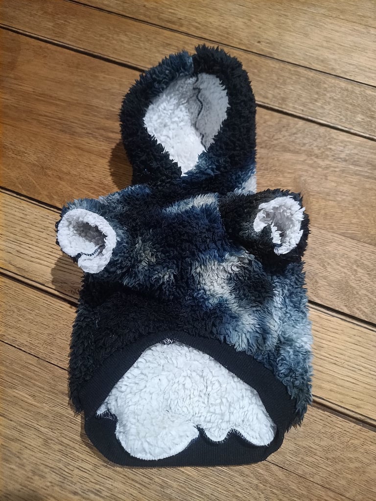 Spark Paws Fleece Hoodie for Dogs (27cm from neck to tail).