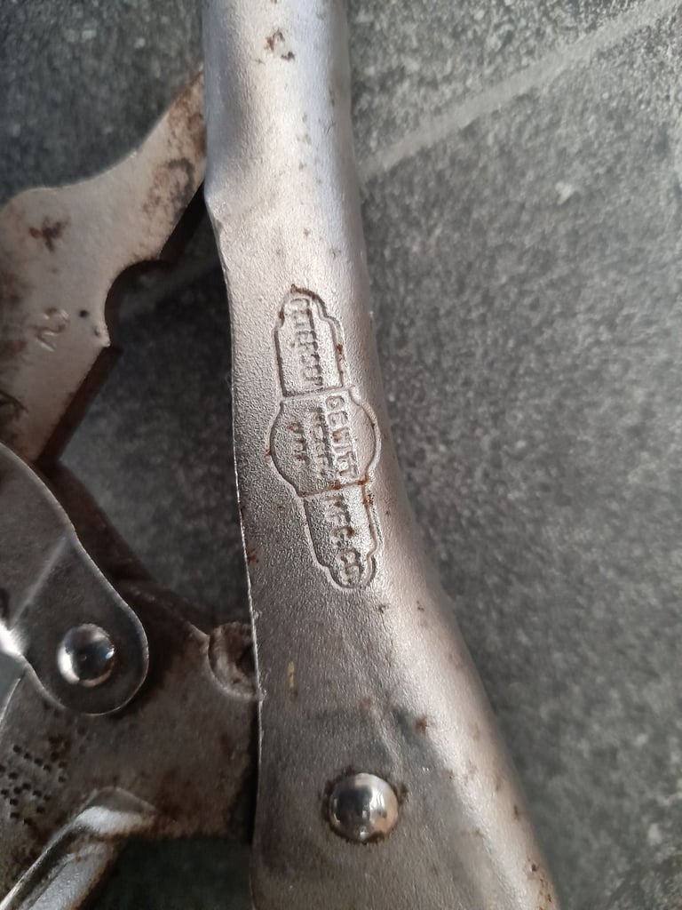 Small vice clamps 9R