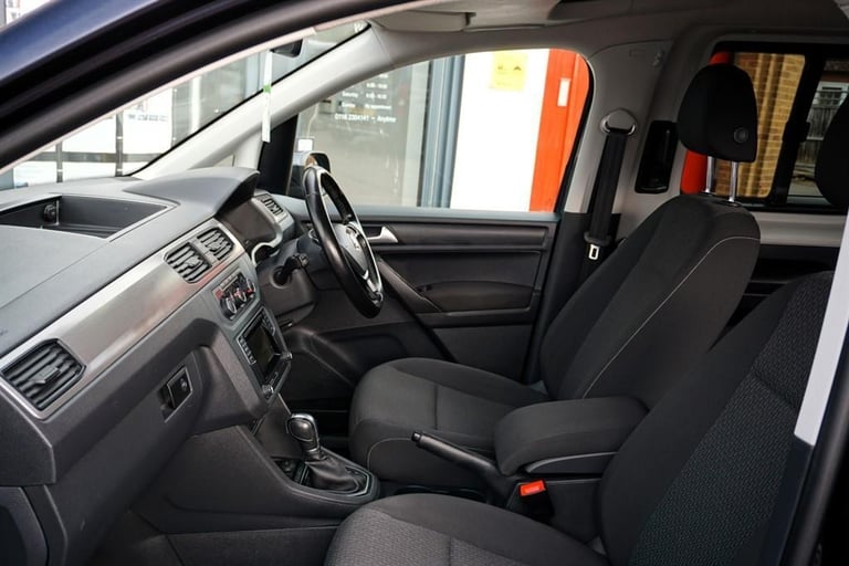 Volkswagen Caddy Maxi Life C20 LIFE TDI, Automatic, Disabled, Wheelchair