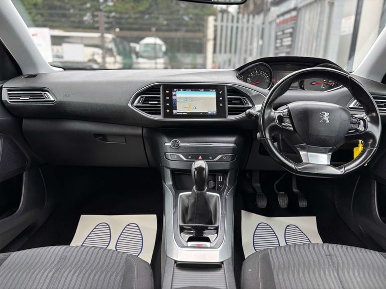 2015 Peugeot 308 1.6 308 Active SW Blue HDi S/S 5dr Estate Diesel Manual