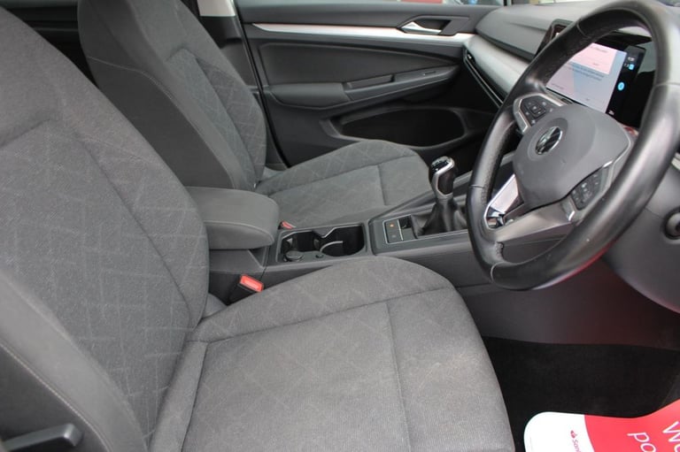 2021 21 VOLKSWAGEN GOLF 2.0 TDI LIFE HATCHBACK 5DR DIESEL MANUAL EURO 6 (S/S) (1