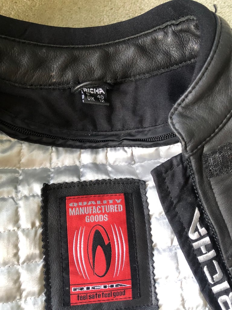 Motorbike leather jacket and trousers women’s ,brand richa worn 3 times from new