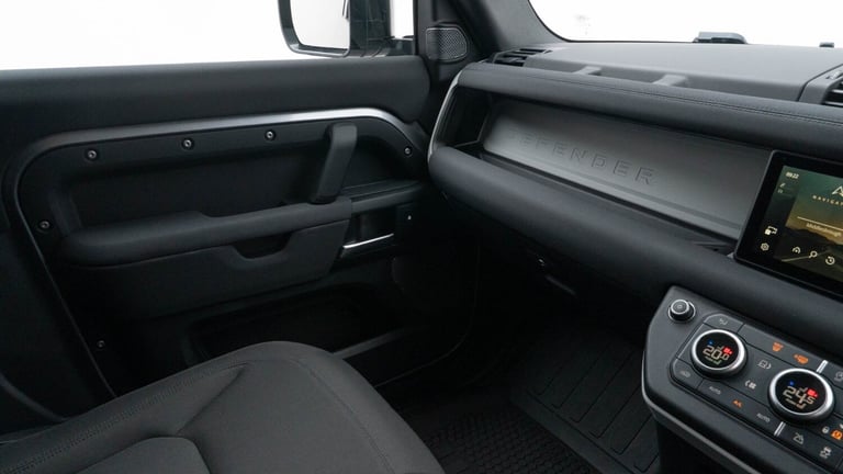 2023 Land Rover Defender (23 Reg) 90 3.0 D250 Hard Top Commercial (No VAT) Panel Van Diesel Autom...