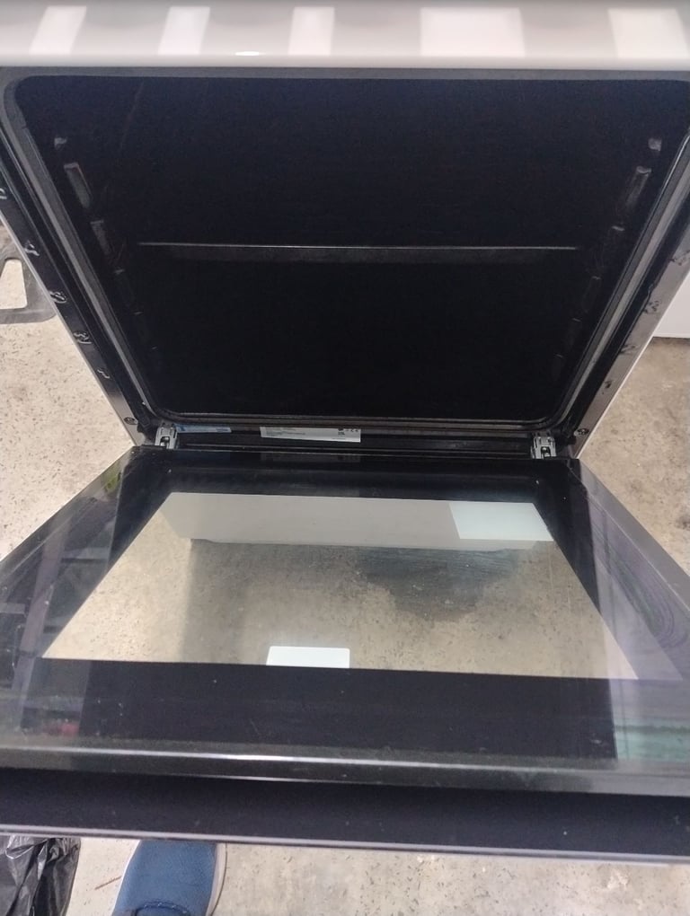 Electric cooker FREE DELIVERY 