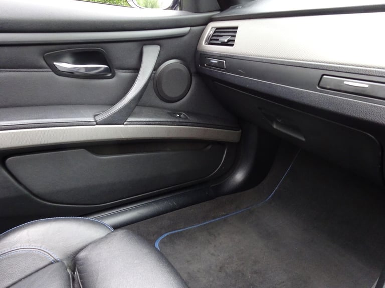 2012 BMW 3 Series 2.0 320d Sport Plus Edition Euro 5 (s/s) 2dr CONVERTIBLE Diesel Manual