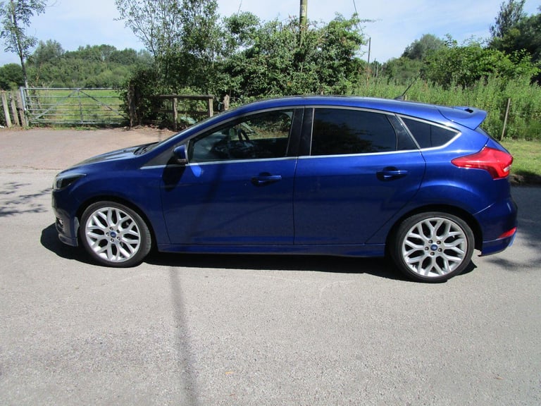 FORD FOCUS 1.6 TDCi Zetec S Performance Blue - 2 Owners 2015