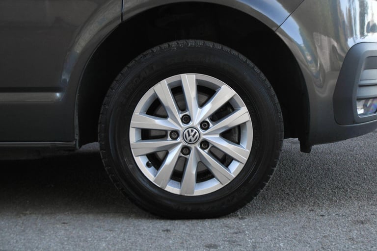 2022 Volkswagen Transporter 2.0 TDI T30 Highline FWD LWB Euro 6 (s/s) 5dr PANEL VAN Diesel Manual