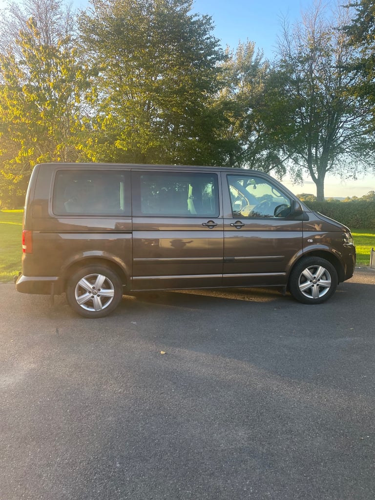 image for Volkswagen, CARAVELLE, MPV, 2014, Manual, 1968 (cc), 5 doors