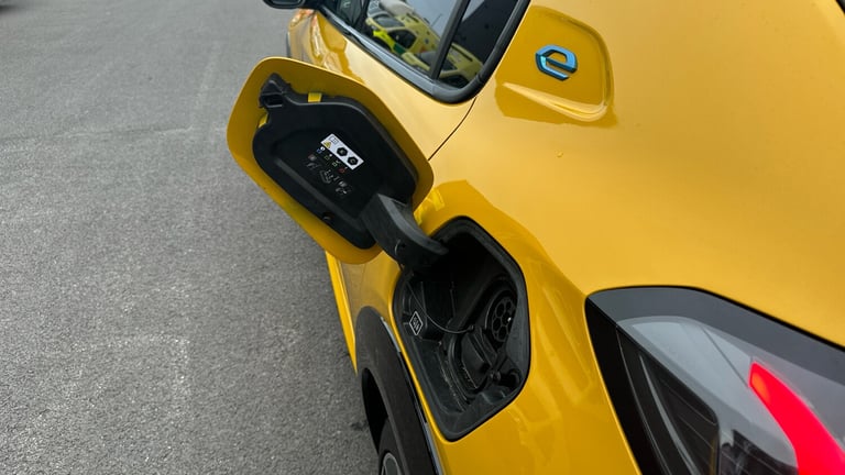 2022 Peugeot 208 50kWh GT Premium Hatchback 5dr Electric Auto (136 ps) Hatchback Electric Automatic