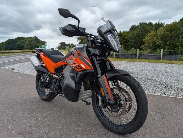 2021 KTM 890 ADVENTURE