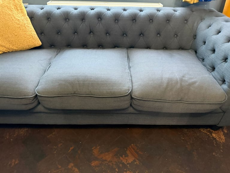 Fabric sofa 3+2 ready for collection