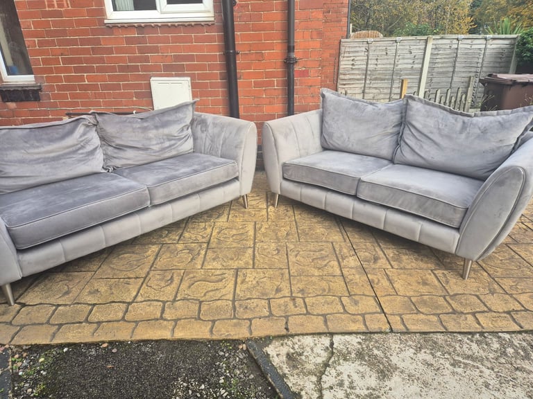 Grey velvet 2 & 3 seater sofas 