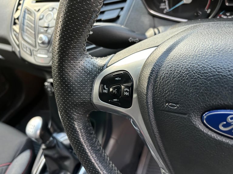 2017 Ford Fiesta 1.0T EcoBoost ST-Line Euro 6 (s/s) 5dr HATCHBACK Petrol Manual