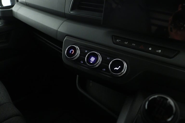 2025 Renault Master MM35 Blue dCi 150 Advance Medium Roof Panel Van Diesel Manual