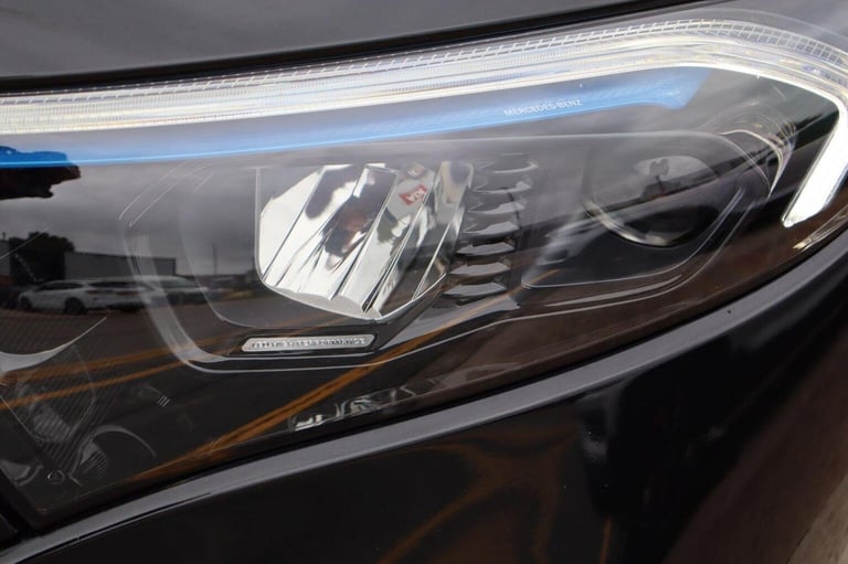 MERCEDES-BENZ EQA EQA 250 66.5kWh AMG Line Auto 5dr 2022