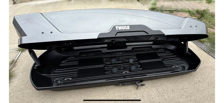 Thule xt motion roof box size L