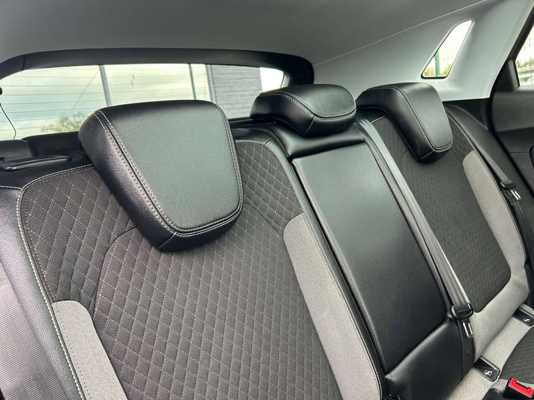 2018 Vauxhall Grandland X 1.2 Grandland X Sport Nav T S/S 5dr SUV Petrol Manual