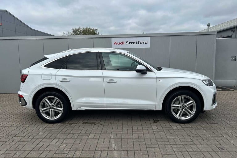 2025 Audi Q5 50 TFSI e Quattro S Line 5dr S Tronic SUV Hybrid Automatic