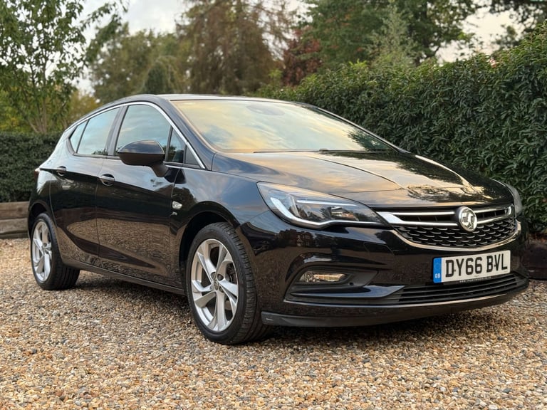 image for 2017 Vauxhall Astra 1.4 Astra SRi Nav T 5dr Hatchback Petrol Manual