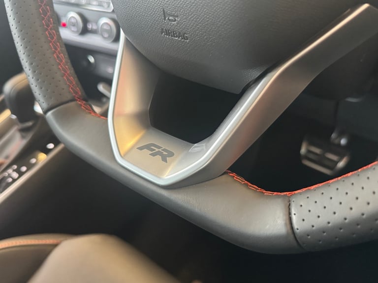 2025 SEAT Ateca 1.5 TSI EVO FR Sport 5dr DSG Estate Petrol Automatic