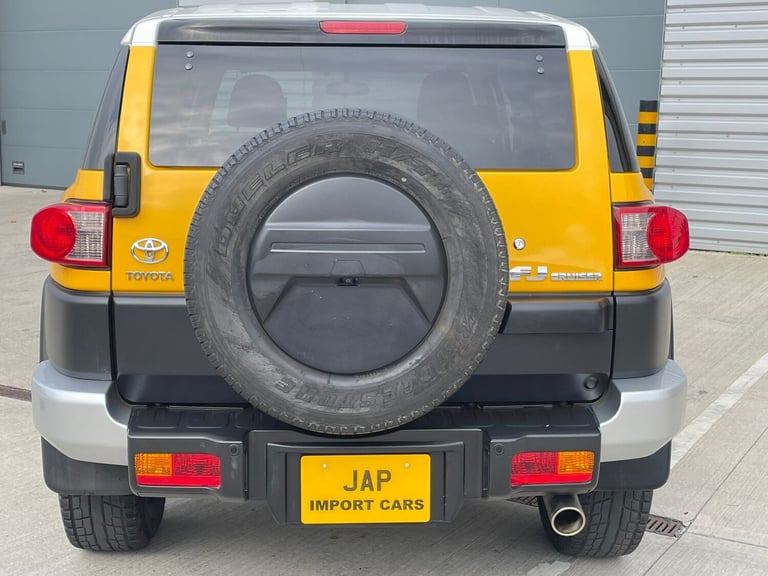 2011 Toyota FJ Cruiser FJ CRUISER FJ40 LANDCRUISER AMAZON COLORADO  4x4 Petrol Automatic