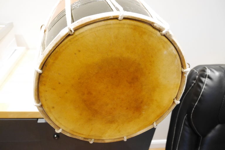 Bhangra dohl drum