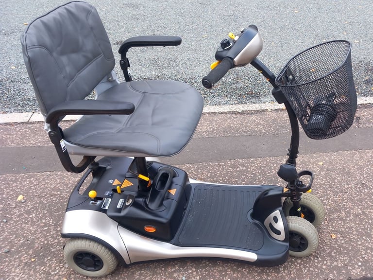 Shoprider 4 wheeled boot scoot mobility scooter 