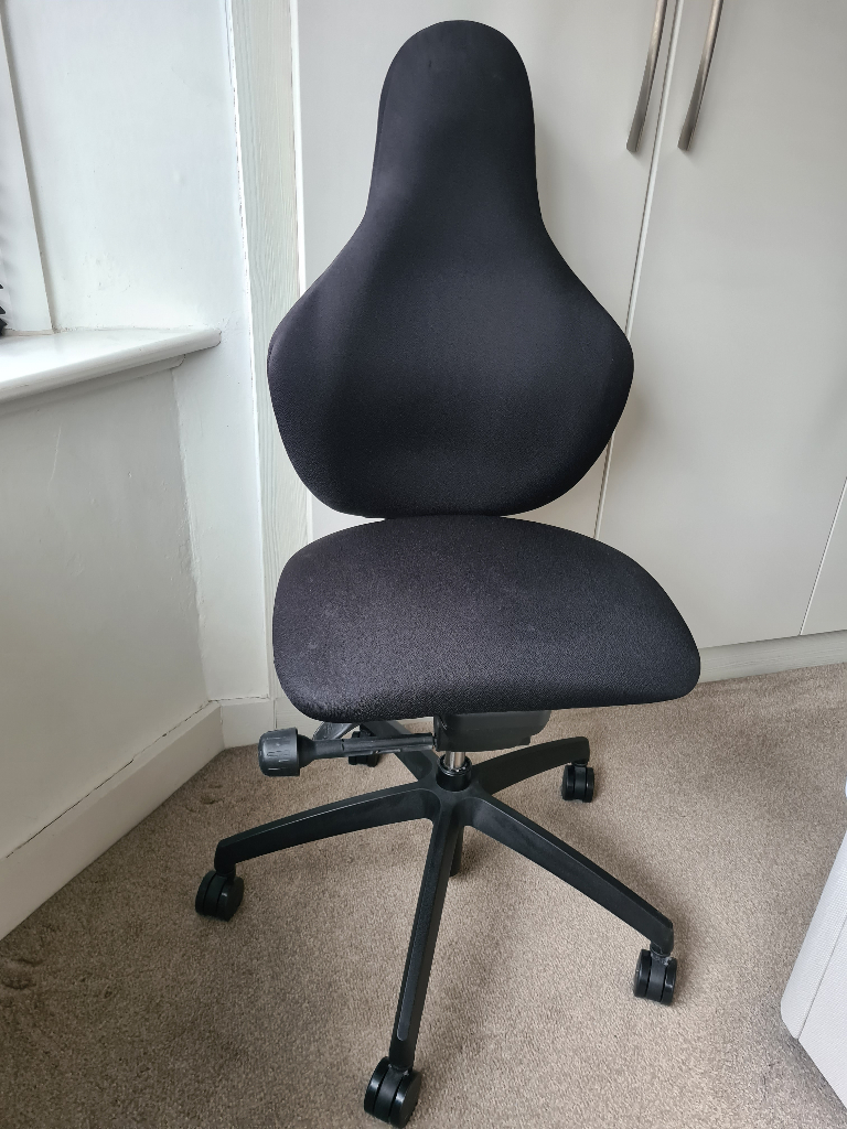 Reduced!! Specialist ergonomic chair with multiple adjustments 