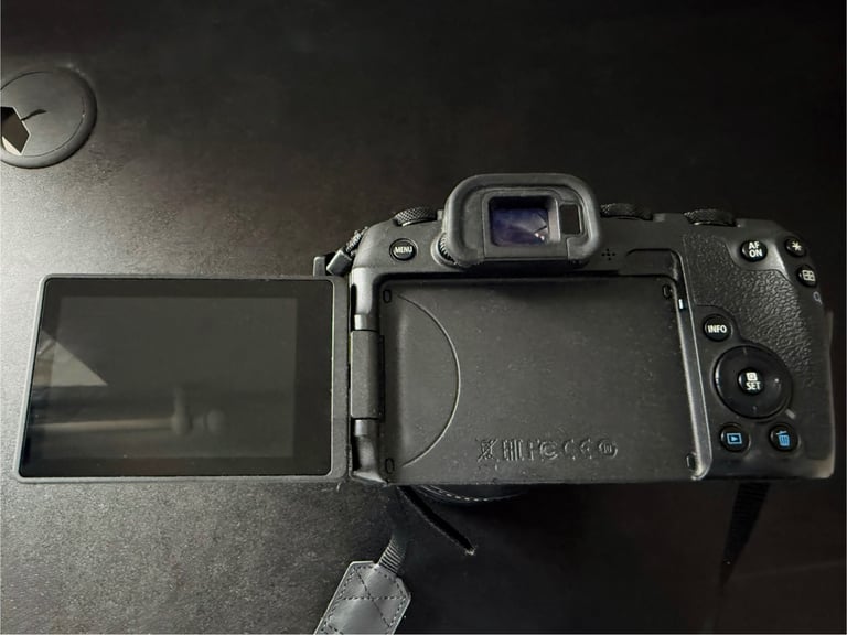 Canon EOS RP 26.2MP Mirrorless Digital Camera - Black (Body Only)