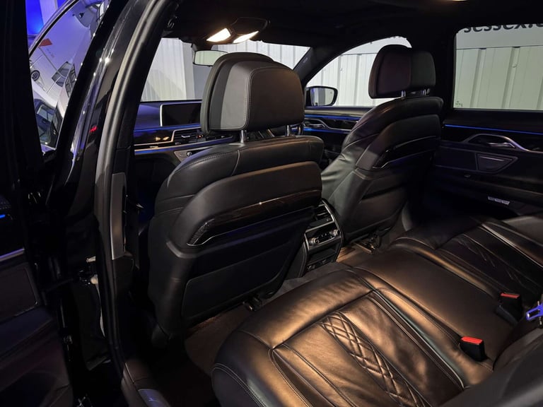 2017 BMW 7 Series 740d xDrive M Sport 4dr Auto SALOON DIESEL Automatic