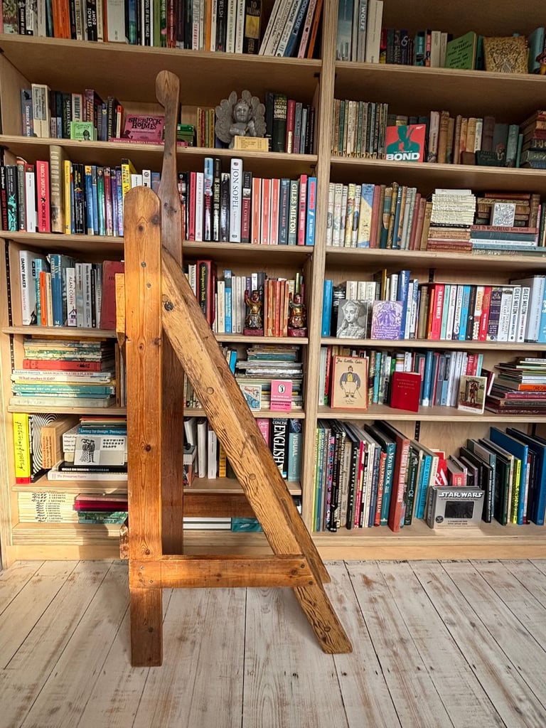 Lovely rustic pine library steps, artisan-made and pre-loved.