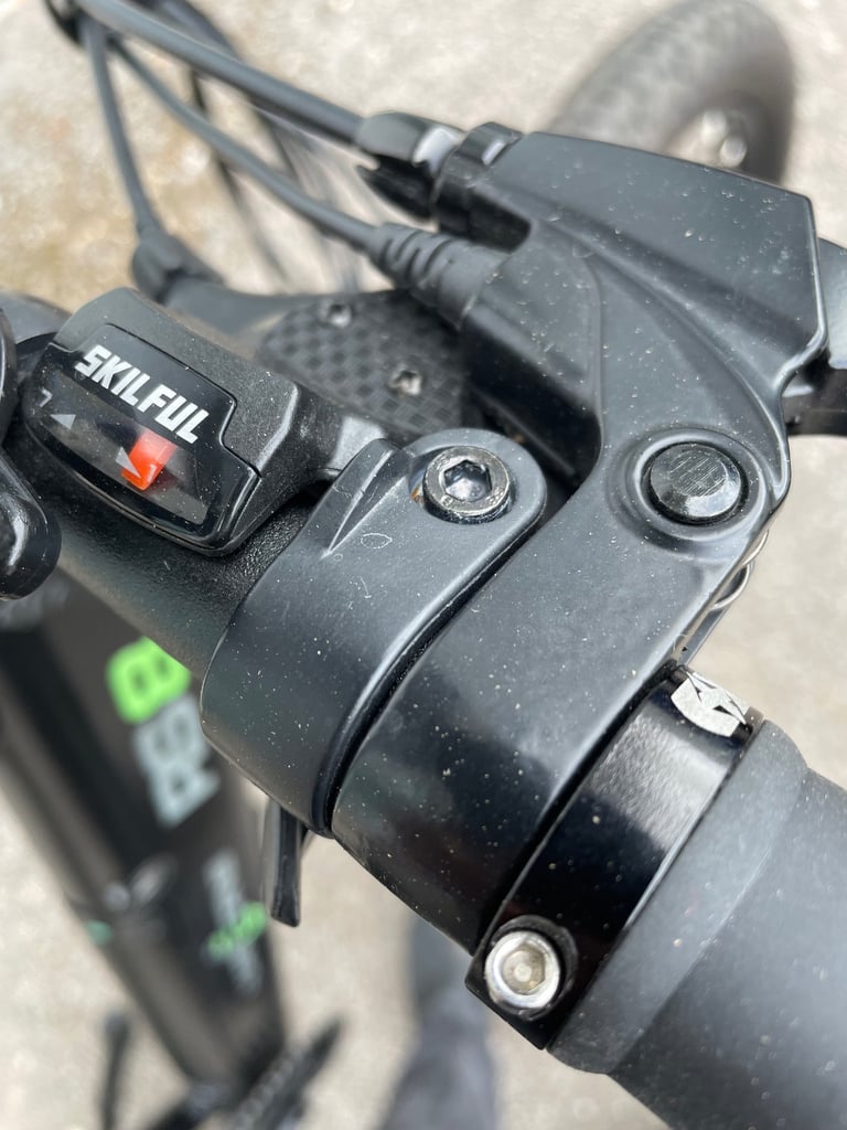 eBike RS8 Mountain Bike - Rear Hub Motor - 36v 12.5ah Battery - Pre Owned