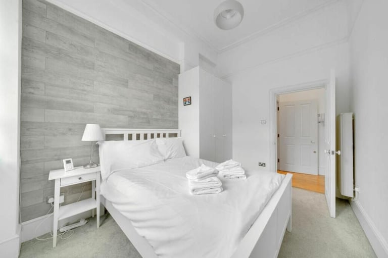 🐟 Whitechapel Double Room – Fully Furnished – All Bills Included Just £800 PCM! 🐟